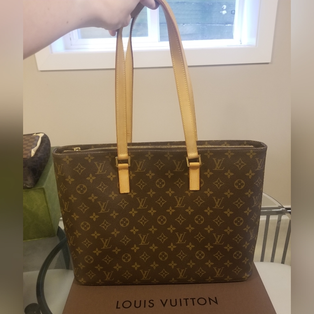 ❌‼SOLD‼❌ - LV Luco Tote w/COA- Vintage Monogram